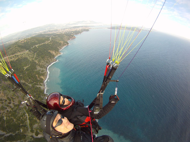 http://soaring13.free.fr/biplace_gopro3.jpg